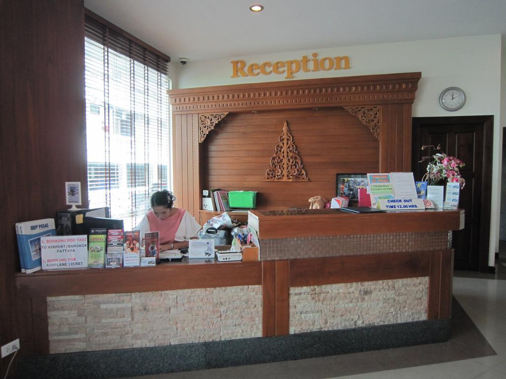 The New Eurostar Jomtien Beach Hotel Экстерьер фото