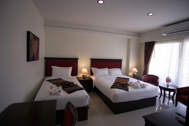 The New Eurostar Jomtien Beach Hotel Экстерьер фото